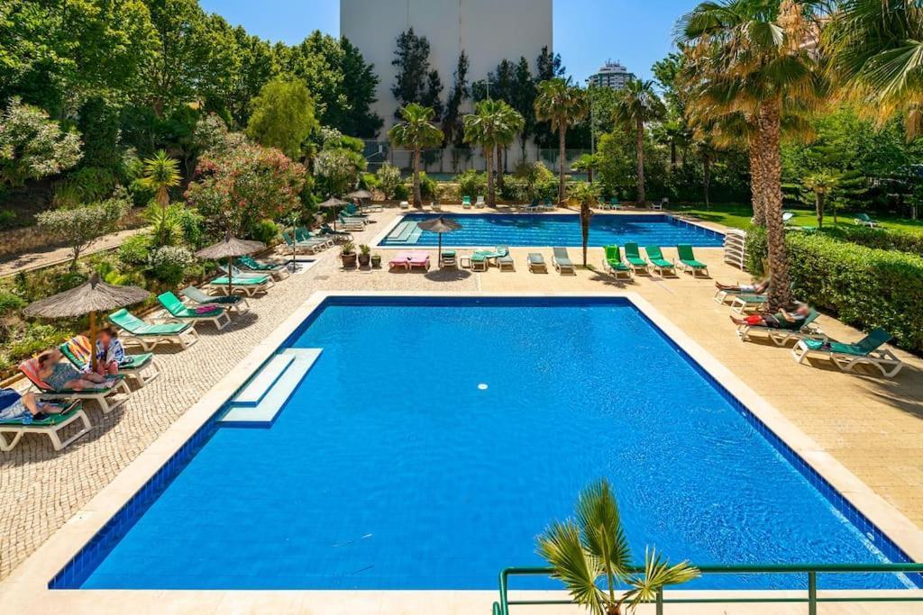 Rocha View Apartment Portimao Bagian luar foto